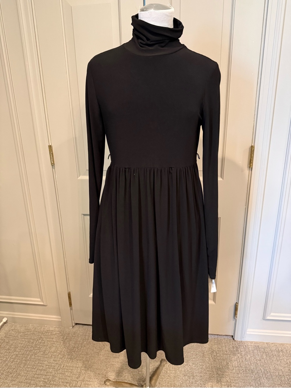 ABS Collection Black Long-Sleeve Turtleneck Midi Dress Jersey Medium NWT NEW